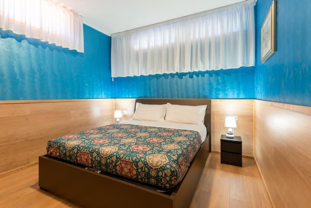 Old Club Casa Vacanze Carlo Trani 아프릴리아 외부 사진